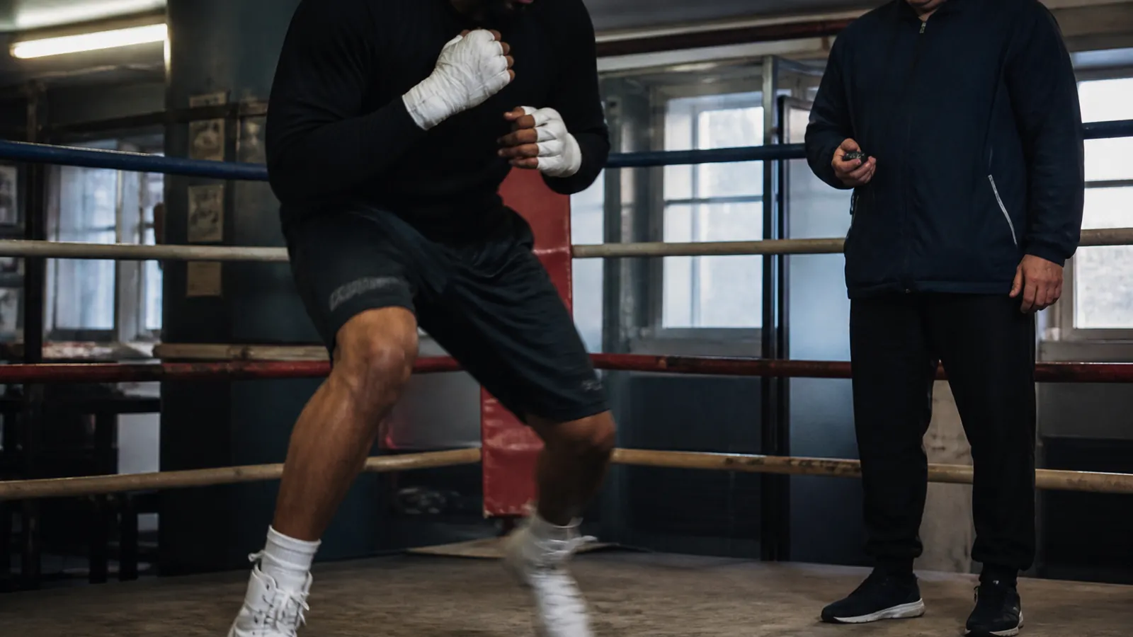 Article-specific boxing preparation image