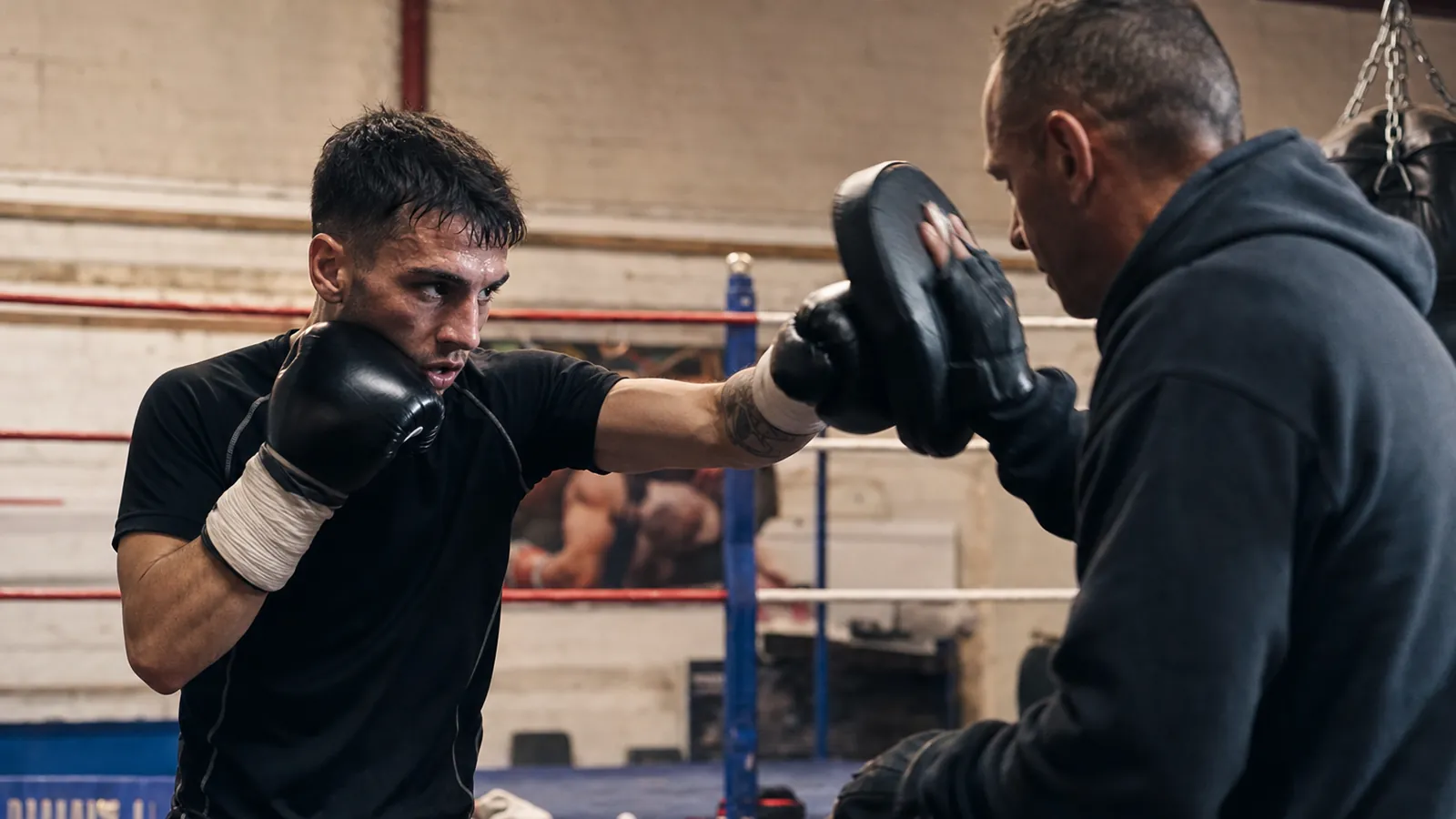 Article-specific boxing training scene for this guide