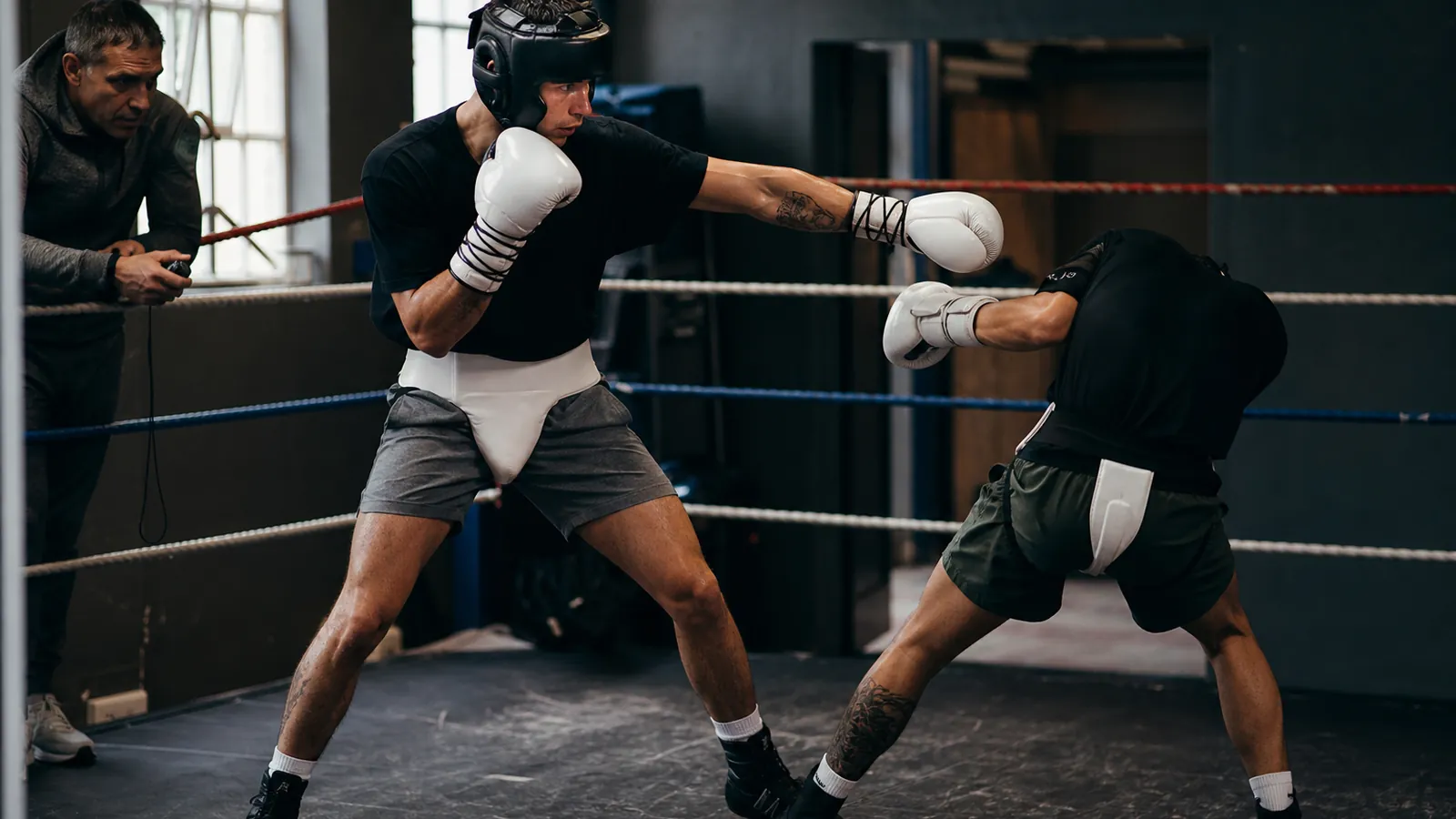 Article-specific boxing training image