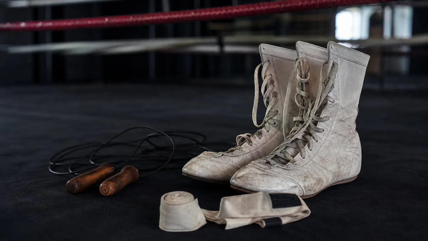 Article-specific boxing training scene for this guide