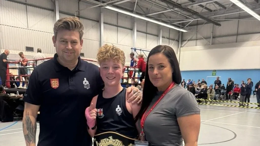 H&G Juniors Win South London Belt