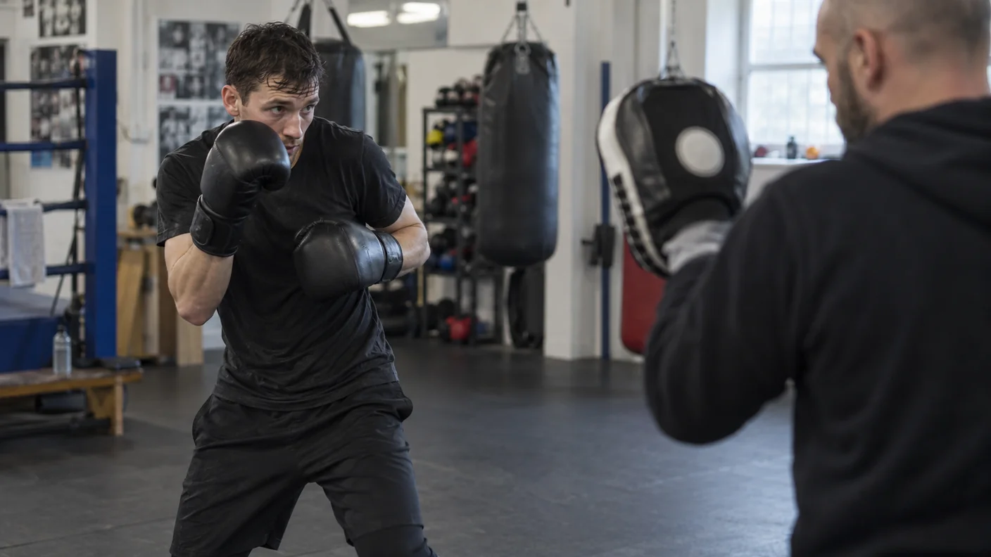 Step-Back Shield: Boxing Defence Without Running