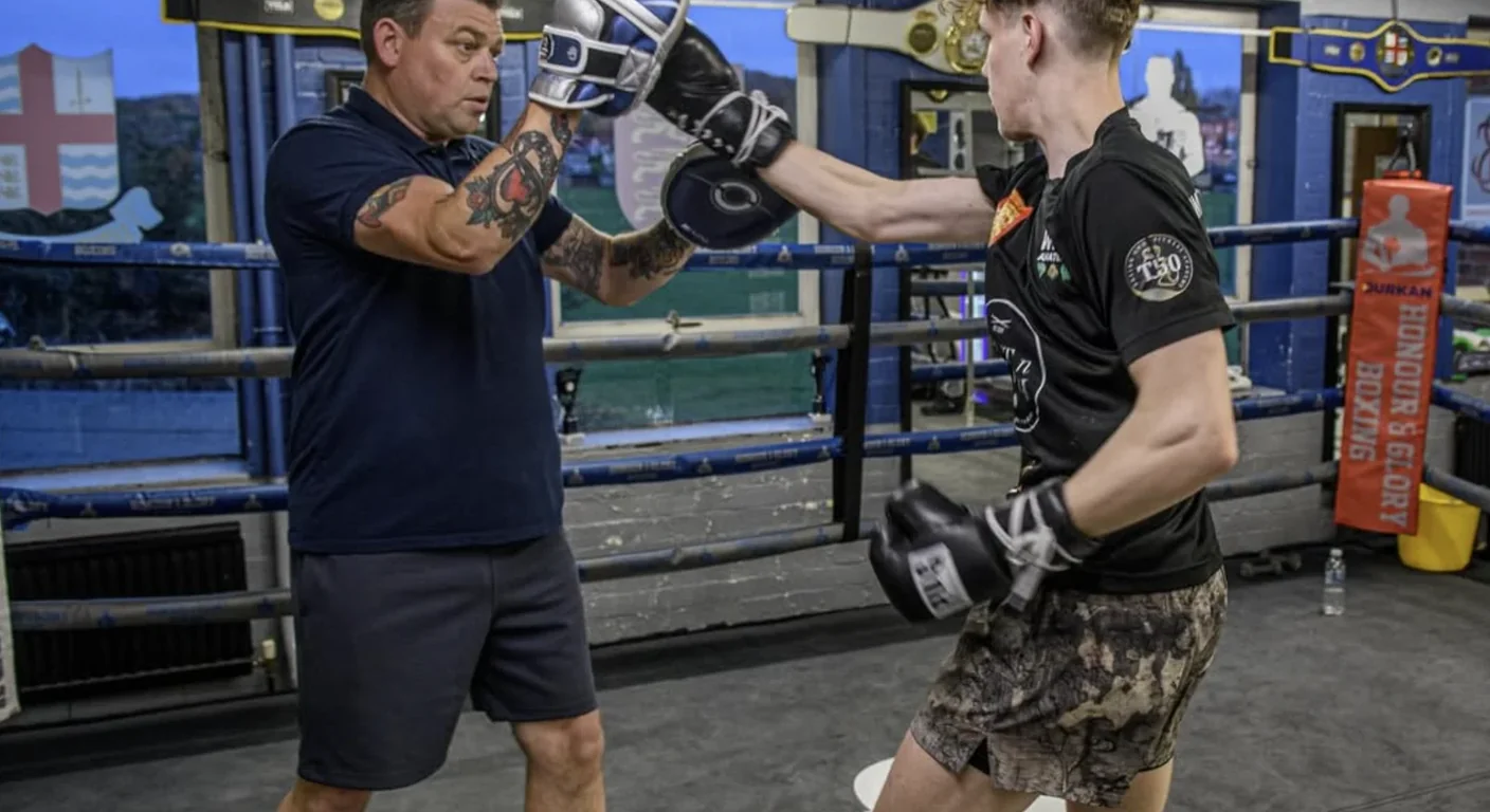 Stop Crossing Your Feet in Boxing