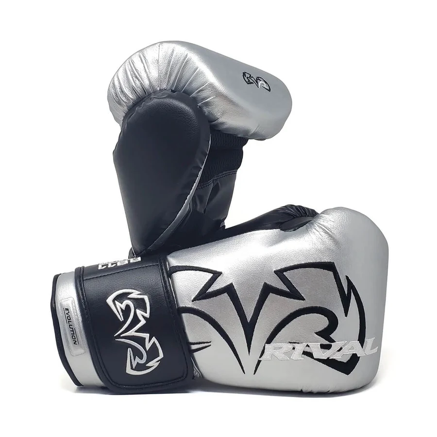 Rival RB11 Evolution Bag Gloves boxing glove image