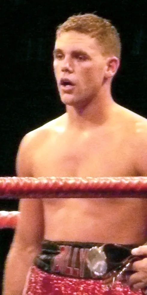 Billy Joe Saunders H&G Elo fighter photo