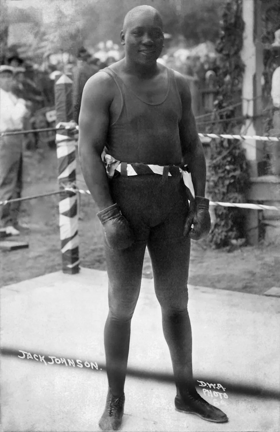 Jack Johnson H&G Elo fighter photo