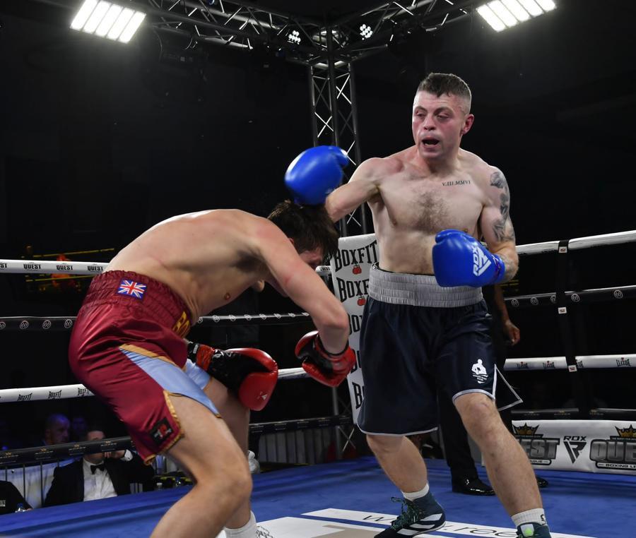 Professional boxing at Honour & Glory - photo 20